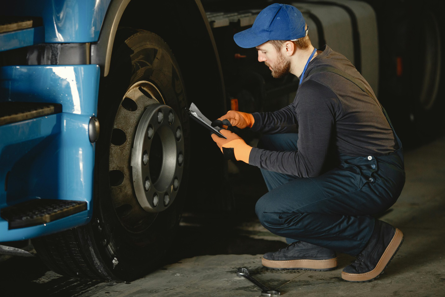 Dump Truck Tire Care 101 Maximizing Lifespan and Minimizing Road