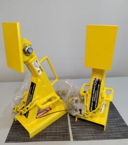 Truck bed lock BL-600A/B.